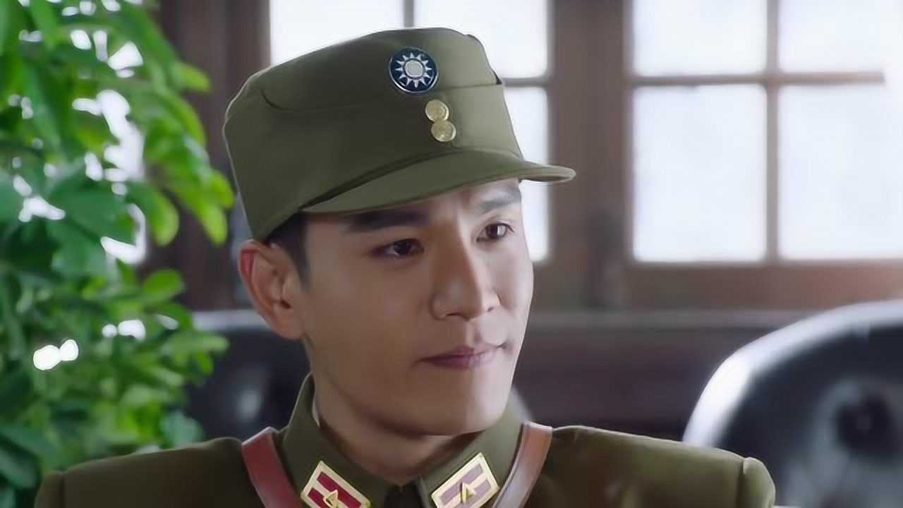 魔都风云:叶飞穿这身军装,再一笑也太帅了吧,小编都看呆了!