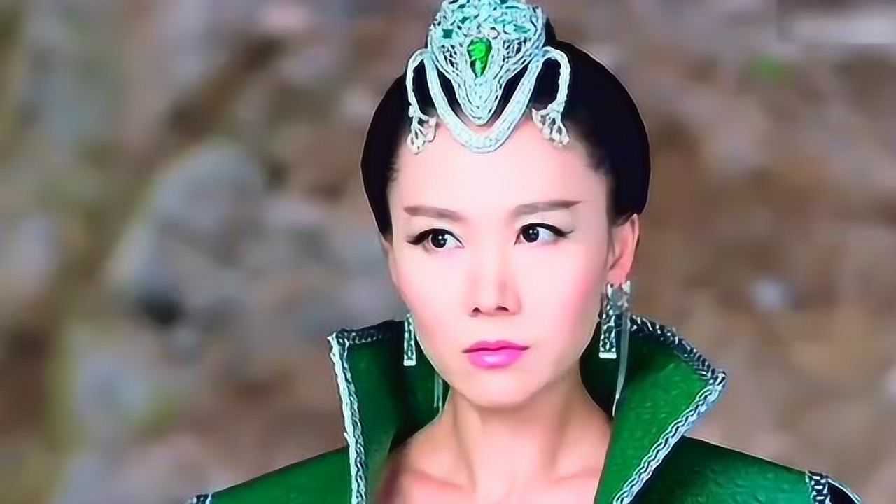 现在的章小蕙不是活佛济公里的蝙蝠精吗?