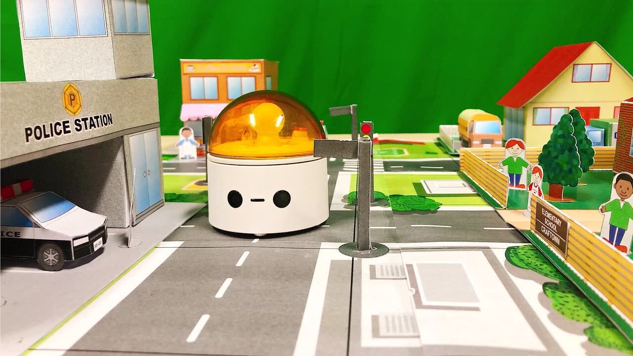 玛塔机器人上学记