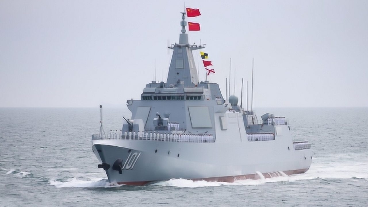 美刊:非驱逐舰是巡洋舰,055还有更多惊喜等待发掘!