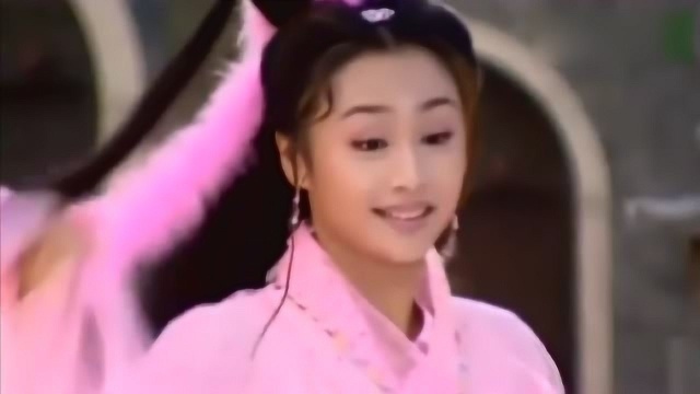 美女长得太美被称祸水,看到她脸的人都会倒霉,她爹直接给她取名字叫霍水