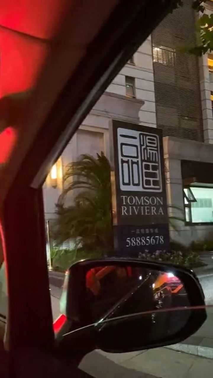 汤臣一品大门,配备三个特保,安全系数超高