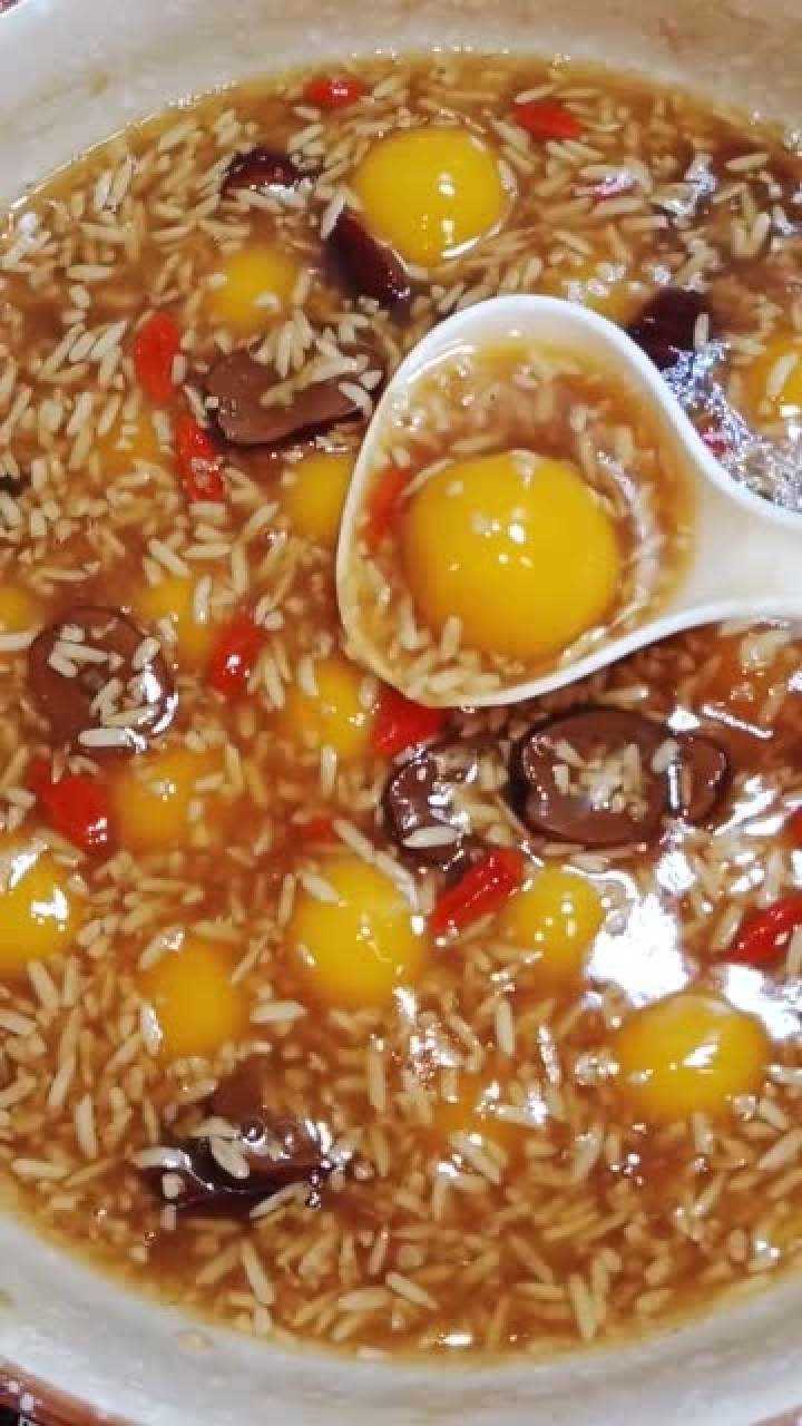 糯米甜酒煮南瓜汤圆,喜欢的朋友收藏,味道好吃还能养生