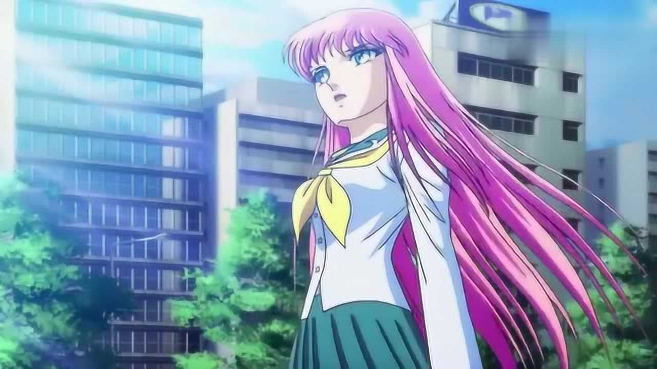 圣斗士星矢城户纱织在学生时代就是名媛中的名媛