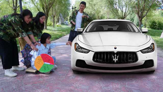 工地凭运气发车,没想大圣把把抽到玛莎拉蒂,什么情况?