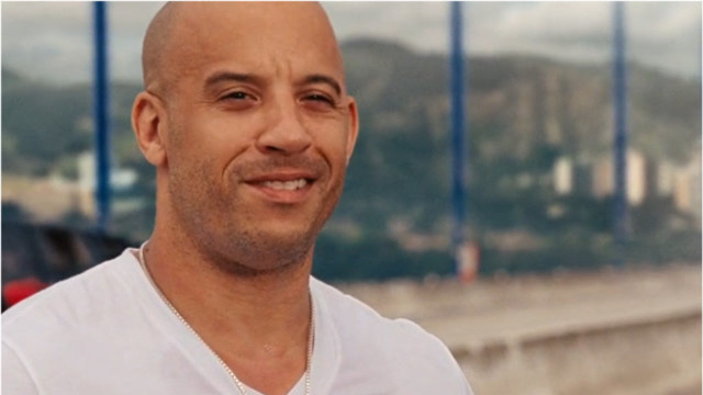 范迪塞尔这一笑就知道他要干点大事了