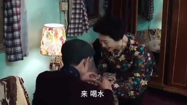 薛珍珠上演“黄昏恋”,这聊天水平太高,一点不比年轻人差