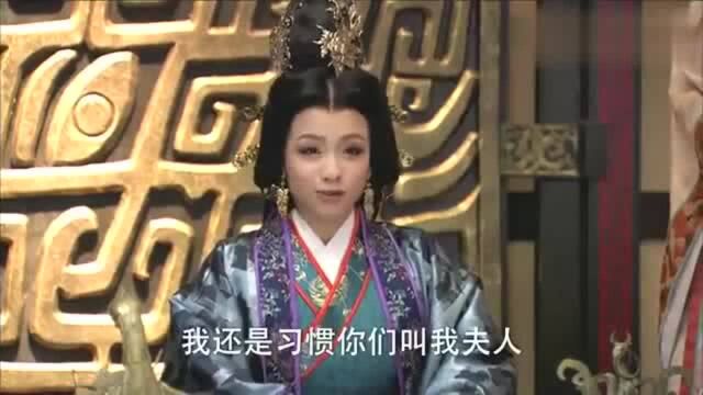 洛神:曹夫人喝媳妇茶,喝的很开心啊,看到甄宓进来脸色就变了