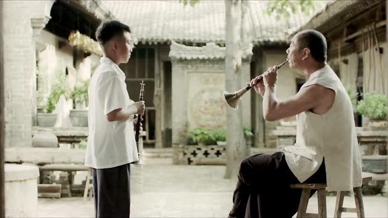 百鸟朝凤:电影结尾寓意深刻,唢呐匠的坚持,焦三爷最后眼神炽热