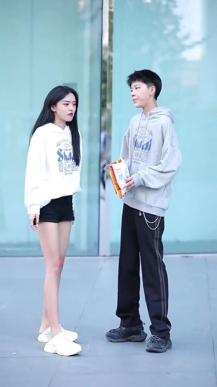 王大牛笑笑笑