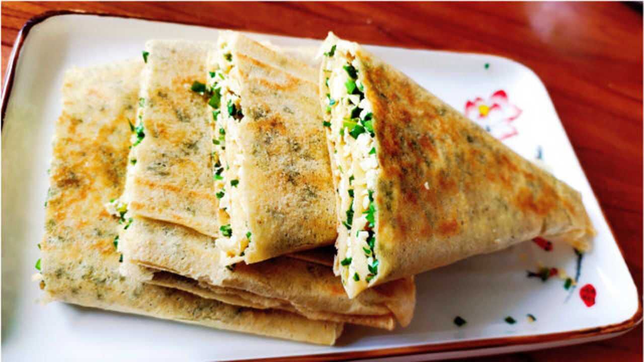 "博山菜煎饼"最正宗的做法,外皮酥脆馅多鲜香,好吃停不下来