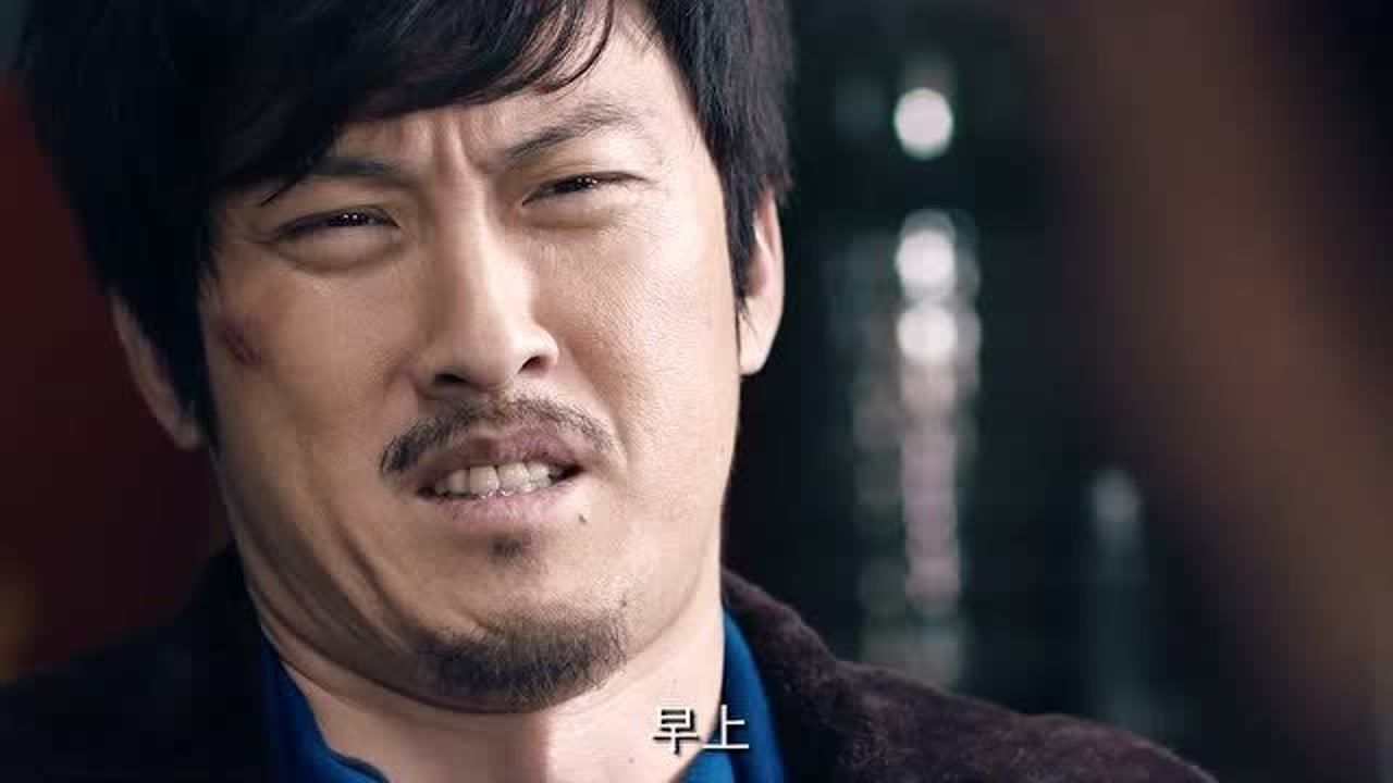 我叫刘海柱字:刘海柱对着镜子练习文明用语,真是难为他了