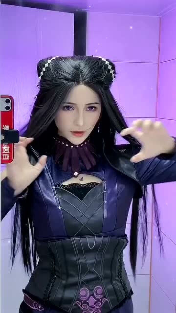 微胖版的朱竹清还有了小龙女的发型这到底是戴沐白还是杨过的菜