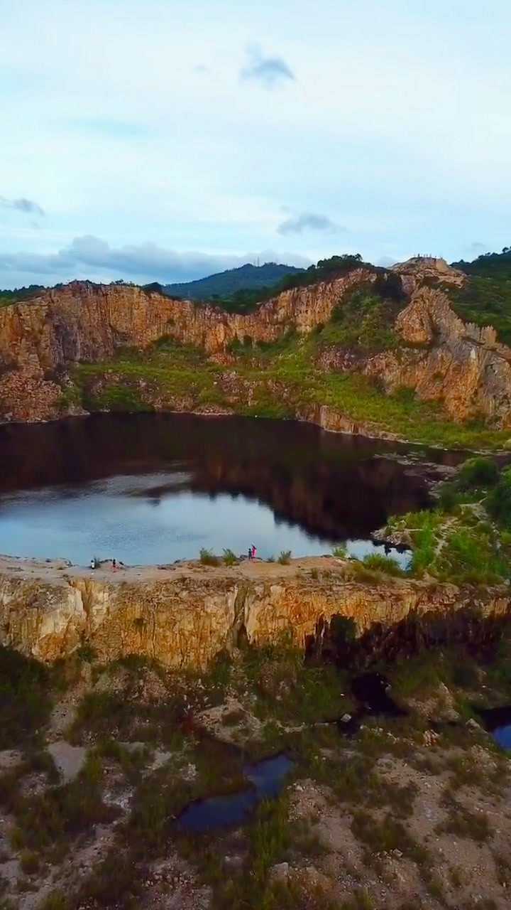 厚街白石山这里曾经是越野车玩家的地盘