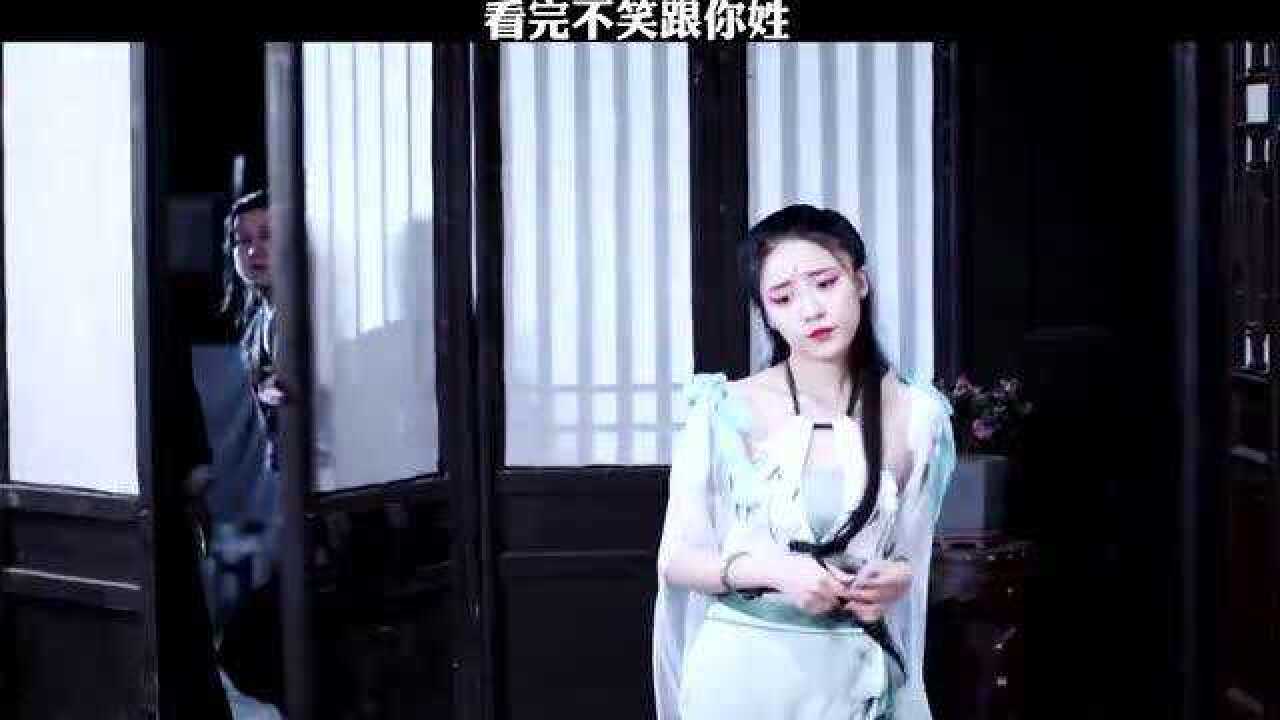 两个傻憨憨，进屋抢劫美女，还没享受，美人就被掐死了_高清