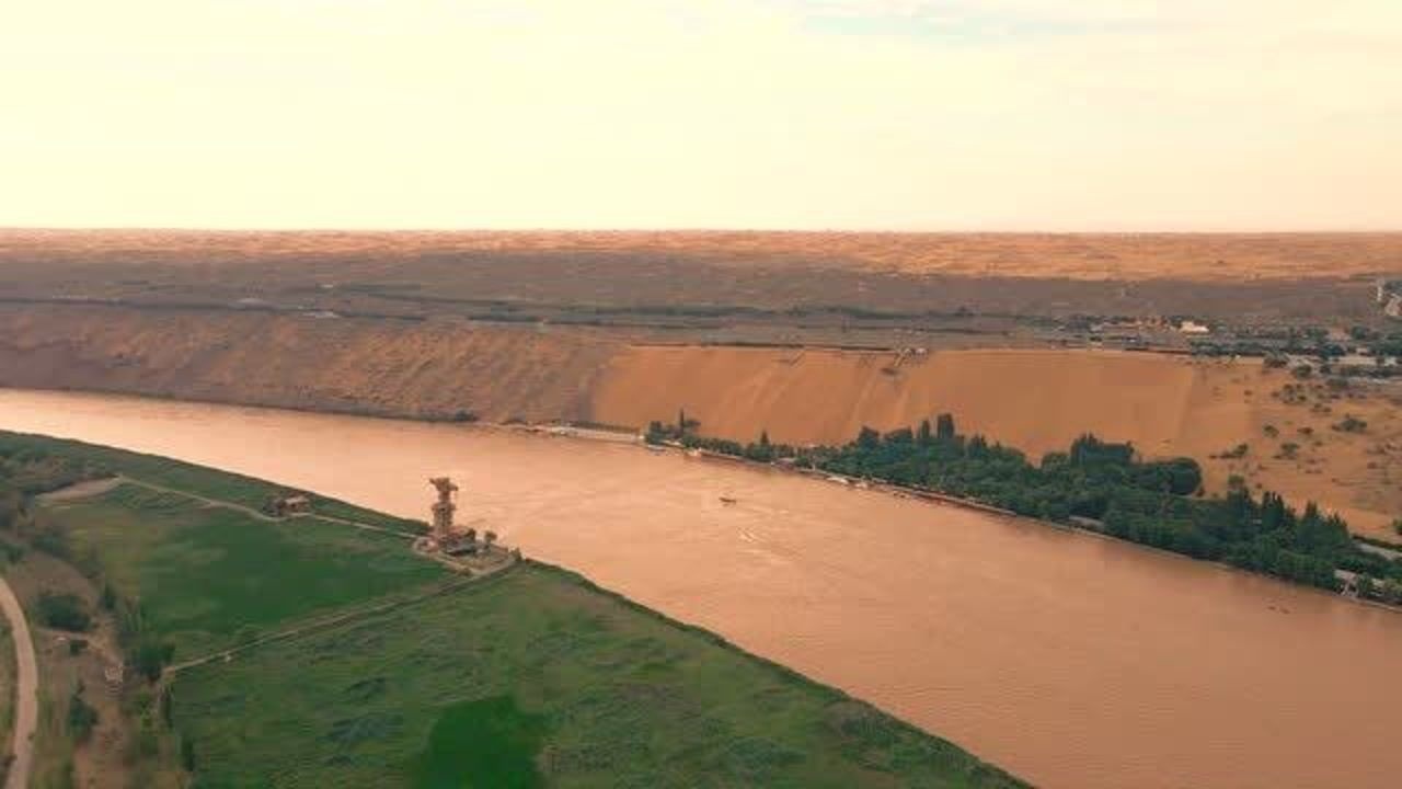 黄河石林-沙坡头航拍混剪