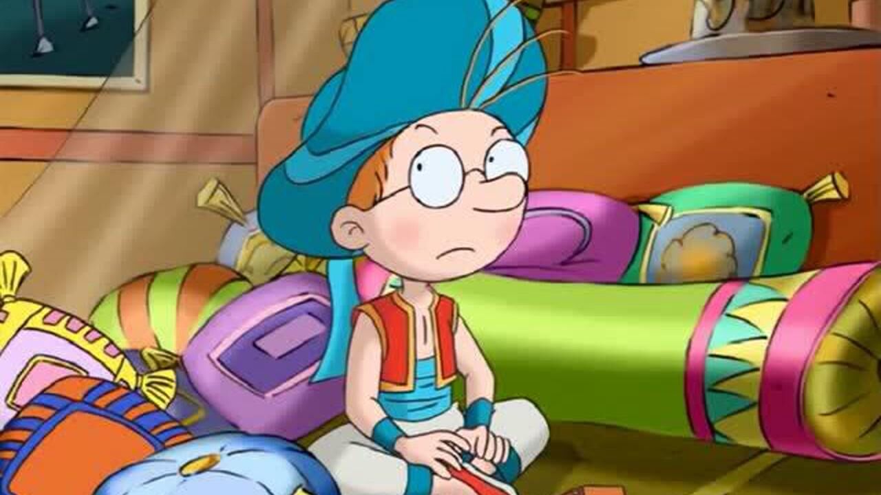 百变马丁马丁从地上醒来发现自己的房间竟然和童话说的一样