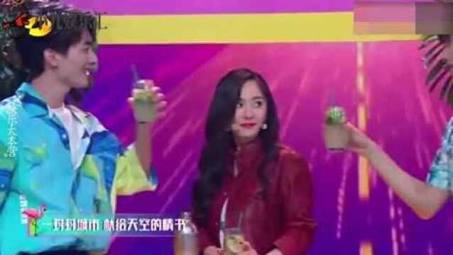 杨幂跳舞合集,杨幂穿旗袍跳《无价之姐》,自创转圈圈好呆萌