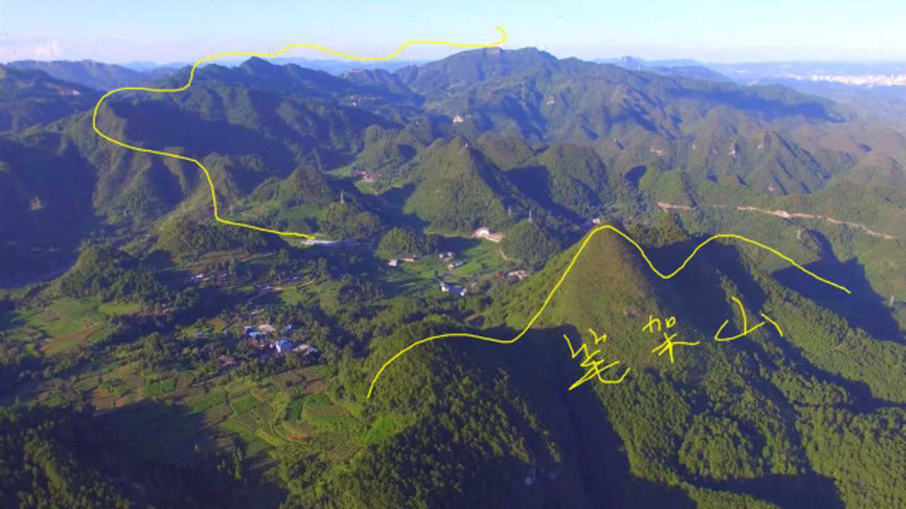 此处后方来龙强劲,前有笔架山,一个文武出官的宝地