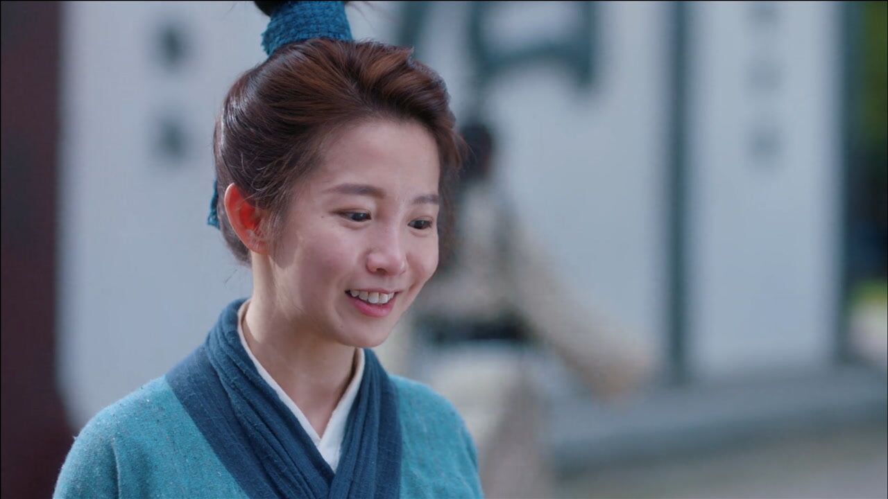 狼殿下宝娜跑到溍国来找疾冲得知从军就能见到川王开心地表示想从军