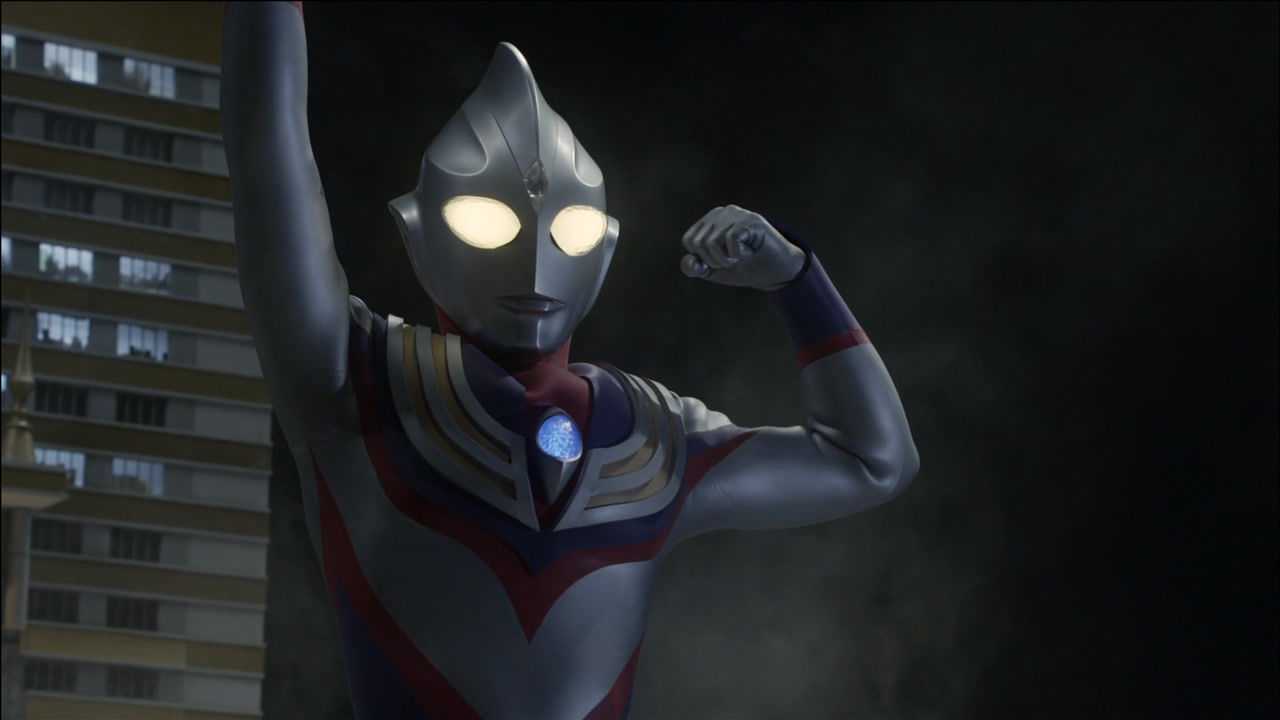 觉醒吧!光之巨人迪迦!拯救这恶兽遍地的地球吧!