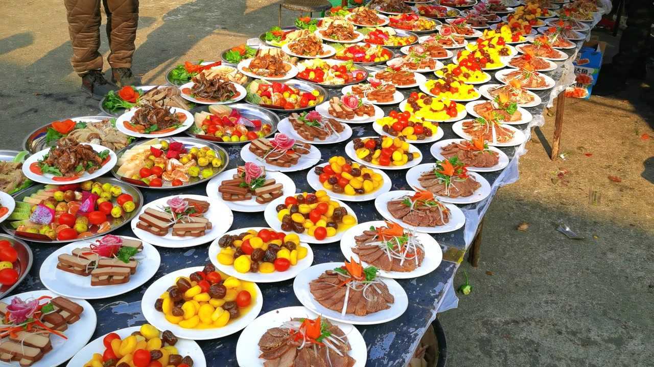 安徽农村大席真实惠,600元32个菜,酒店起码1000多