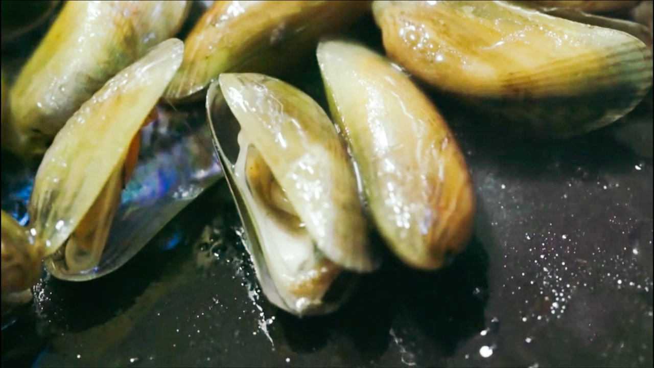 贝壳类美食,潮汕炒薄壳,制作简单,味道鲜美