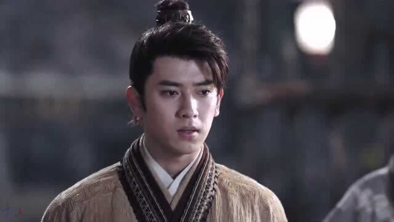 怜蜃身中剧毒趴在地上被沈天庶当成了弃子恶毒一生终遭报应