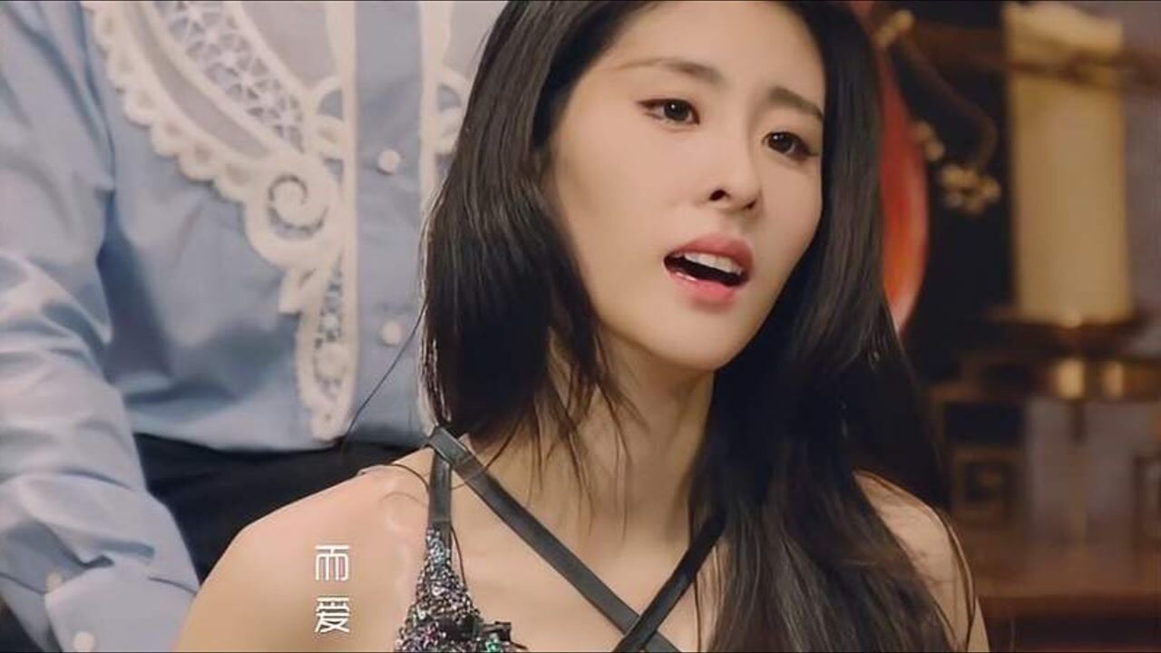 飙高音的林忆莲真是惹不起张碧晨瞬间惊掉下巴这才叫大佬啊