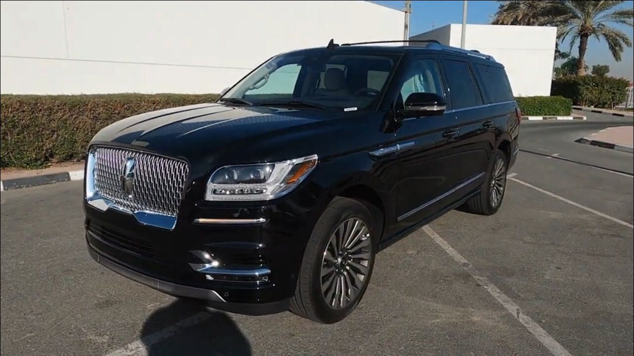 2021款林肯领航员高清展示,了解完外观和空间,才知道有多霸气