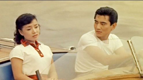 日本电影：年轻时的高仓健也是小鲜肉，和美空云雀演绎爱情佳话