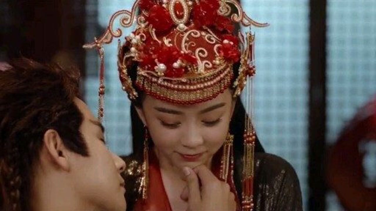 《长白灵蛇传》女生都爱龙庭那样的渣男,小奶狗大凤到死都不明白