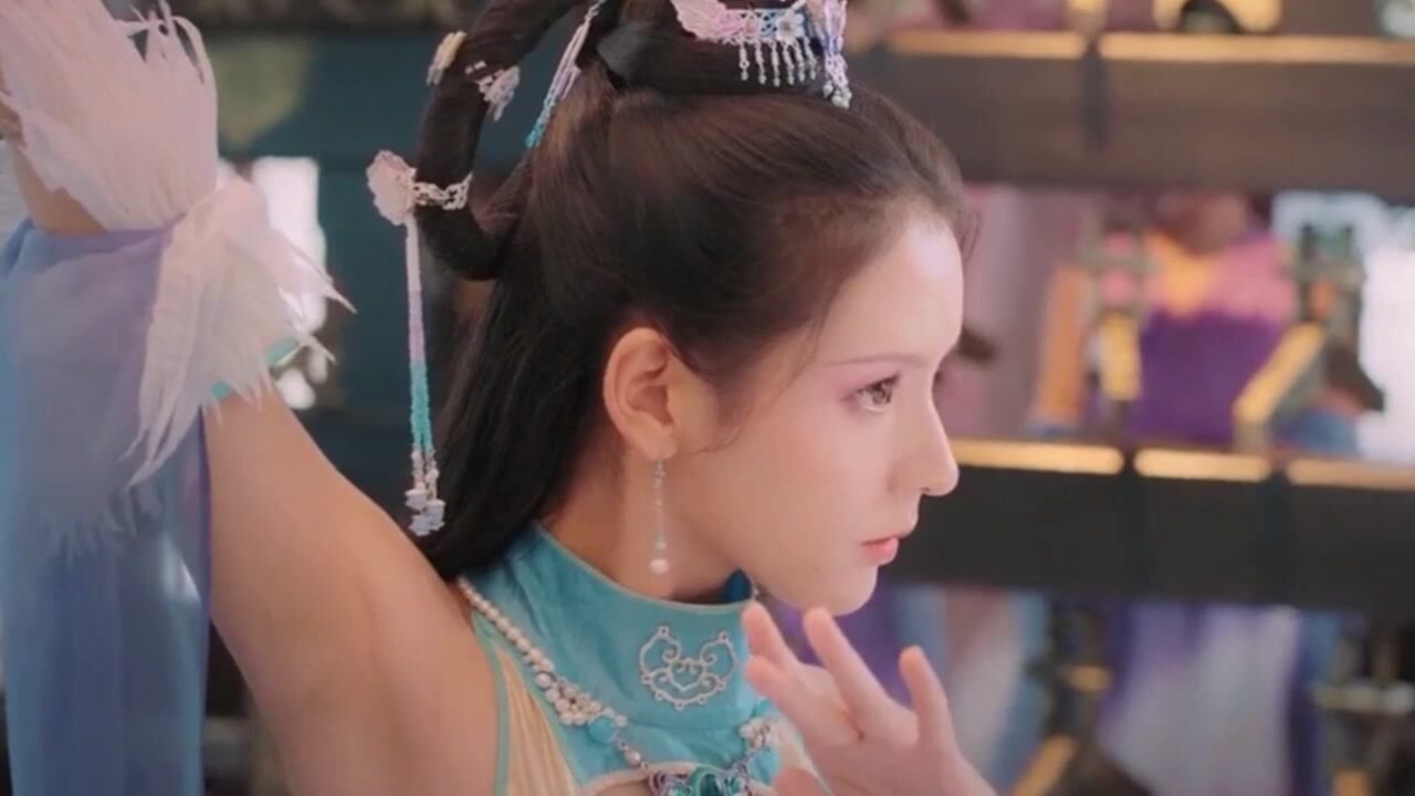 人鱼缚:柳梦白救下恩人白秋练