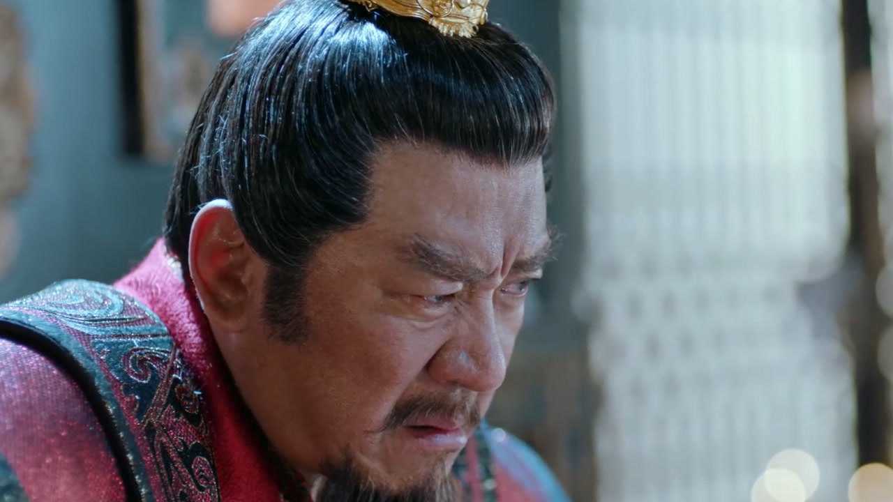 《狼殿下》第17集02:猛男落泪!孩子关系不好,当皇上的也是难受哭了!