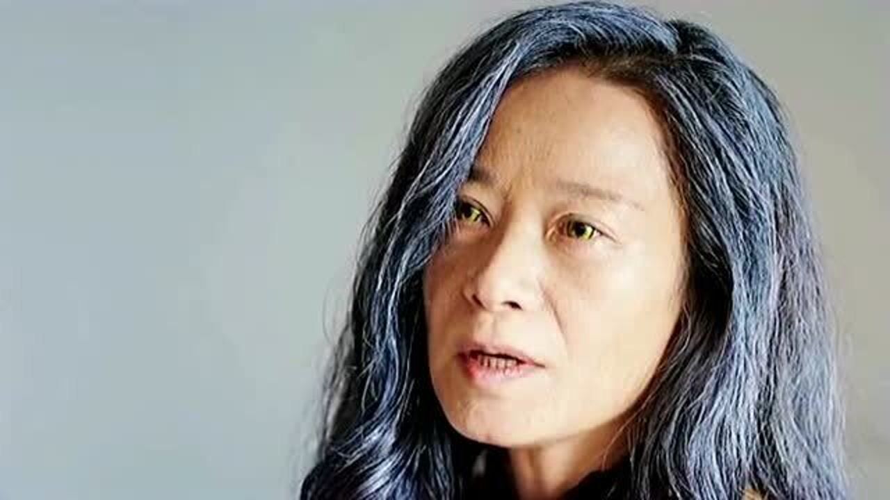 西竹在学校捣乱被叫家长,母亲无奈之下终于说出实情,可怜天下父母心!