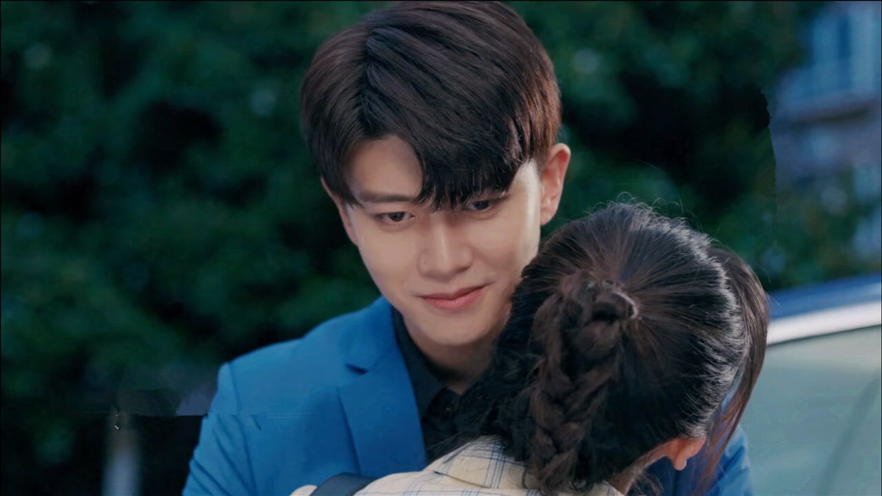 乌鸦小姐与蜥蜴先生任嘉伦手术成功浪漫求婚邢菲结局很圆满