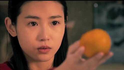 女孩用一个橘子，挽回了一个罪犯的浪子回头，你不经意的善良真的会影响别人一生