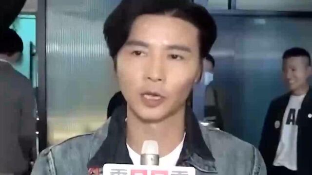 “西装暴徒”张晋:与妻子相守15年,见证替身到武打明星的艰辛