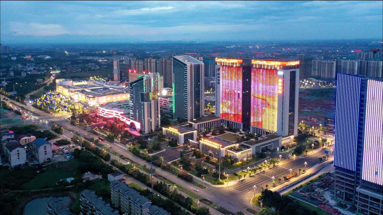 航拍衡阳市衡州大道陆家新区新地标衡阳高新科创中心美轮美奂