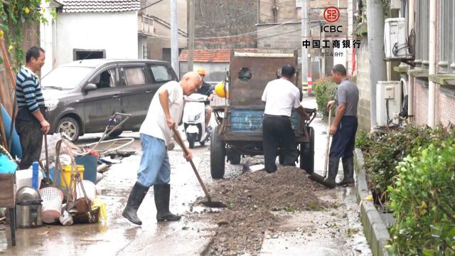 暴雨过后,嵊州积极投入消杀和电力抢修