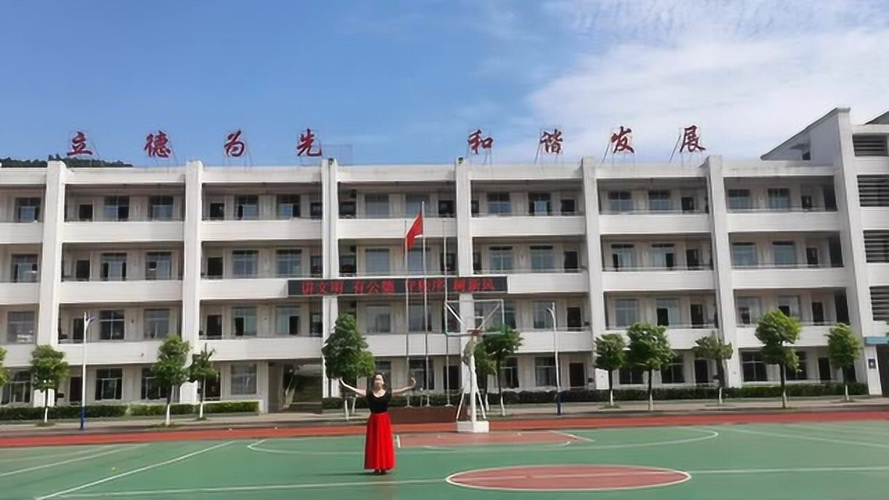 《独舞》慈利县一鸣中心林珊