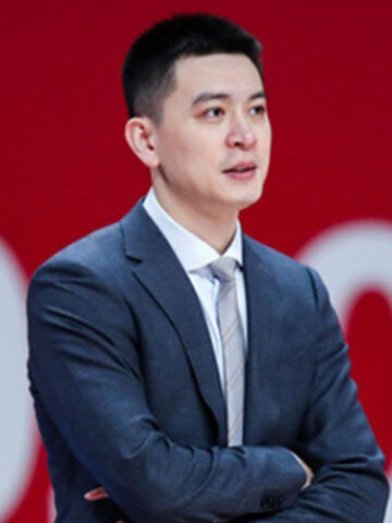 杨鸣霸气薅领带,好家伙你帅你怎么都行