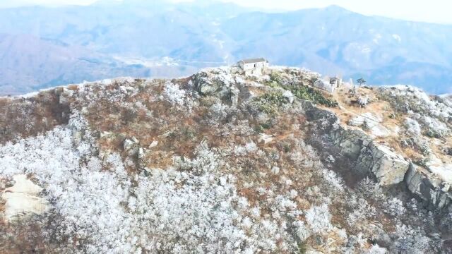 湖北红安县老君山雪后美如仙境,玉树琼花美不胜收