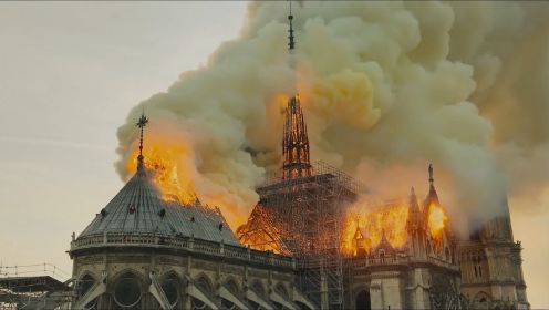 真实灾难事件改编！2022法国电影《燃烧的巴黎圣母院》预告