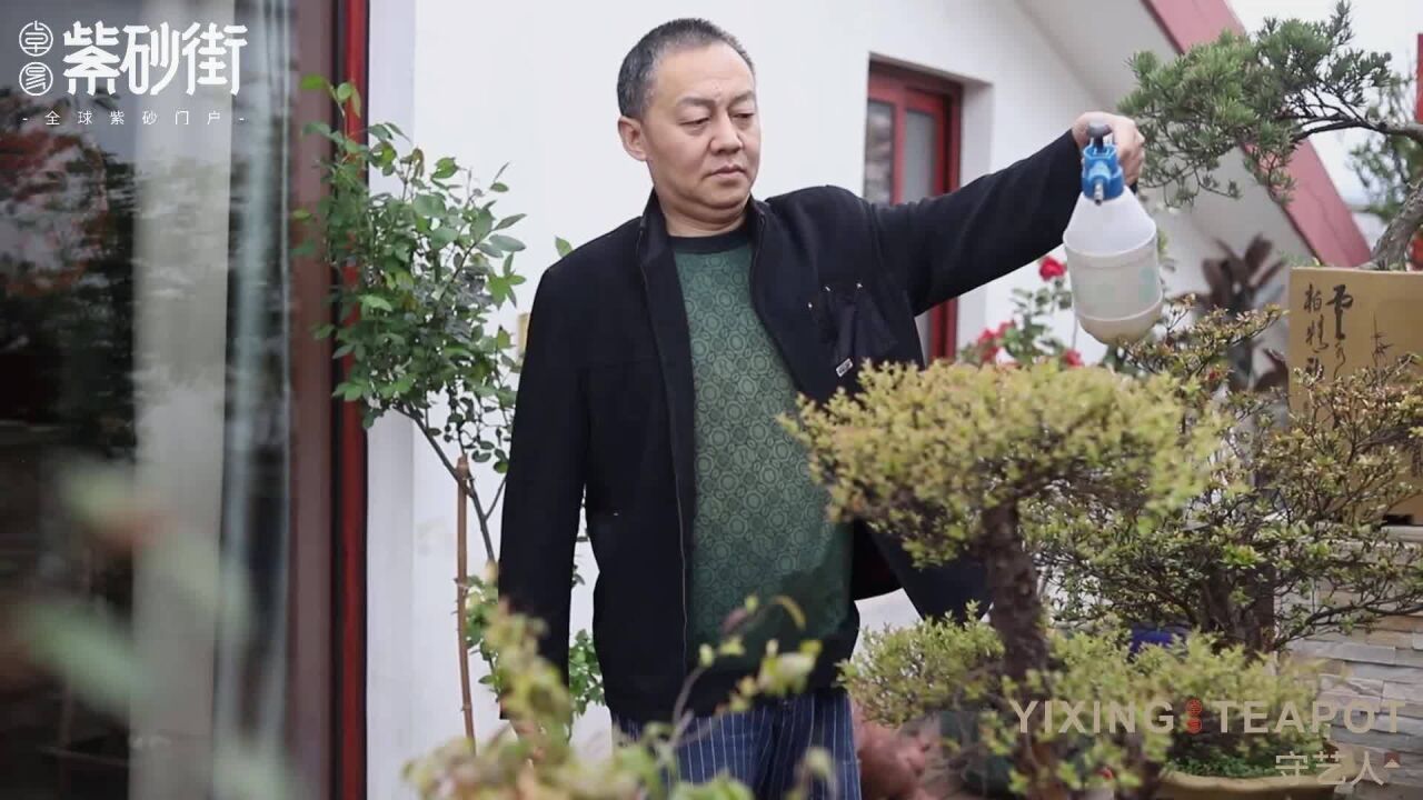 陈忠庆-正高级工艺美术师