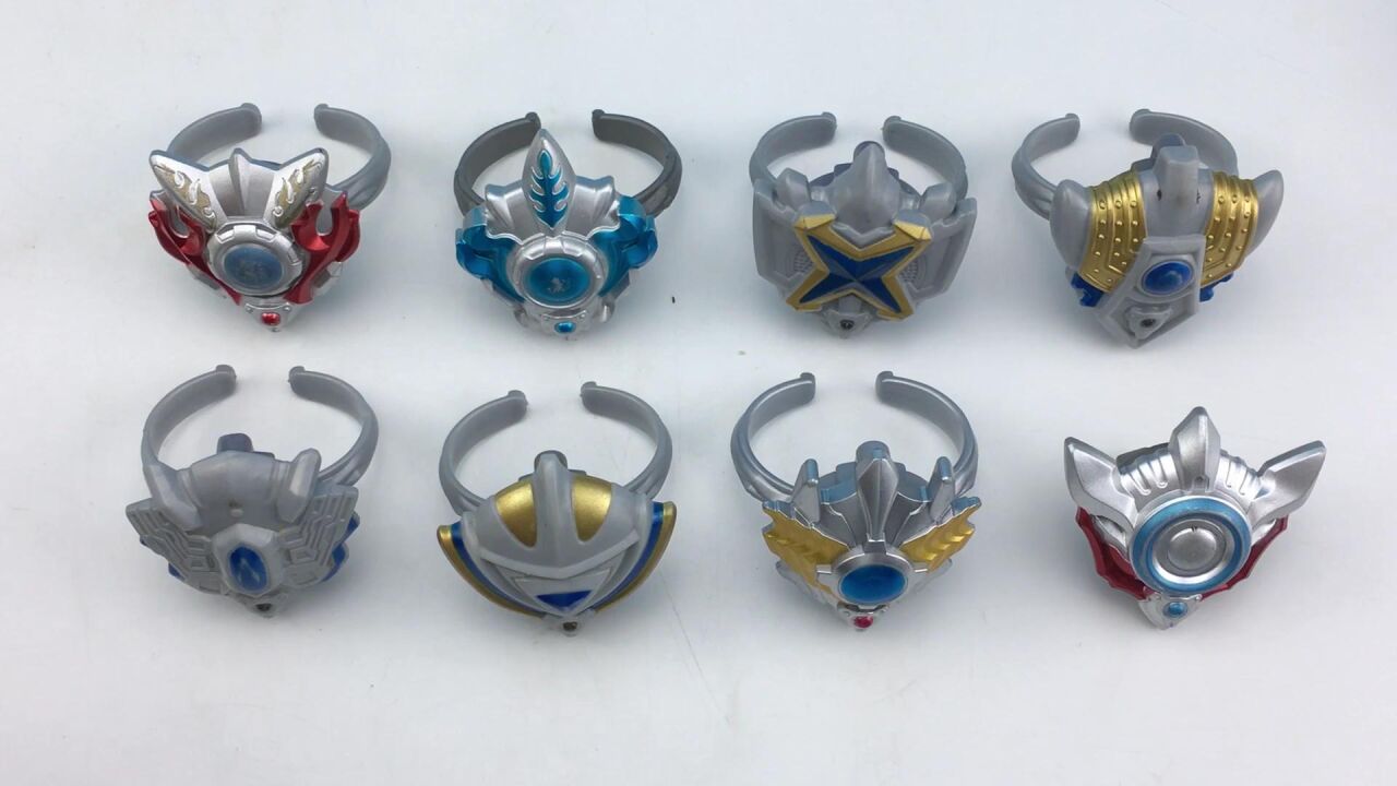 奥特曼变身手环玩具展示