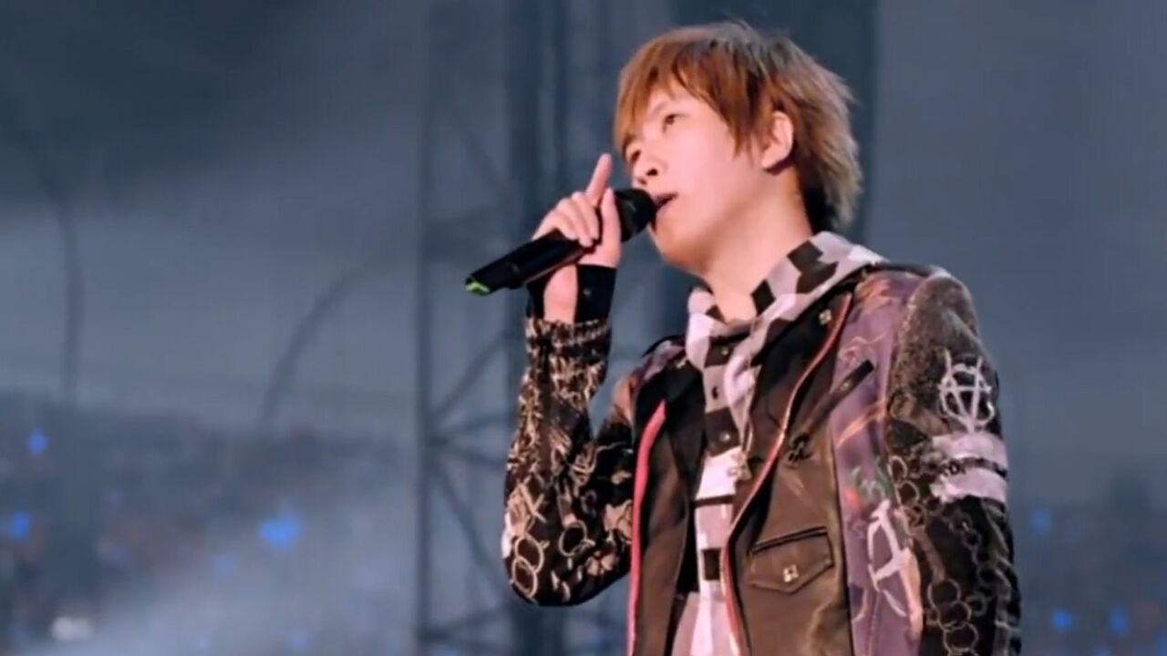 五月天《倔强》,2013诺亚方舟演唱会_高清1080P在线观看平台_腾讯视频