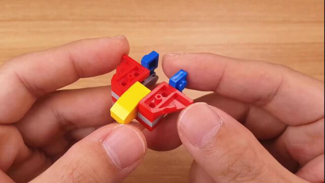 乐高迷你机器人玩具系列,教大家简单组建乐高变形机器人!