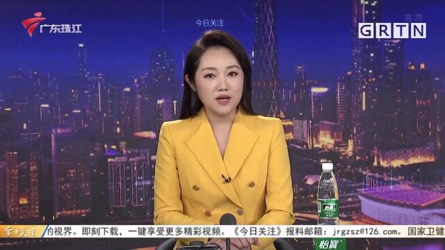 泳场救生员:高温下的生命守护者