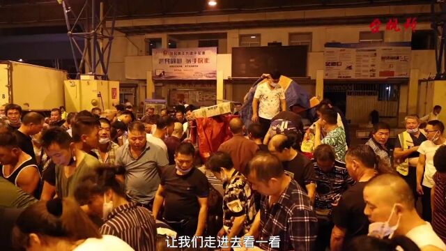 央视报道:开渔后“第一网”海鲜上岸,台州市场上的价格怎么样?